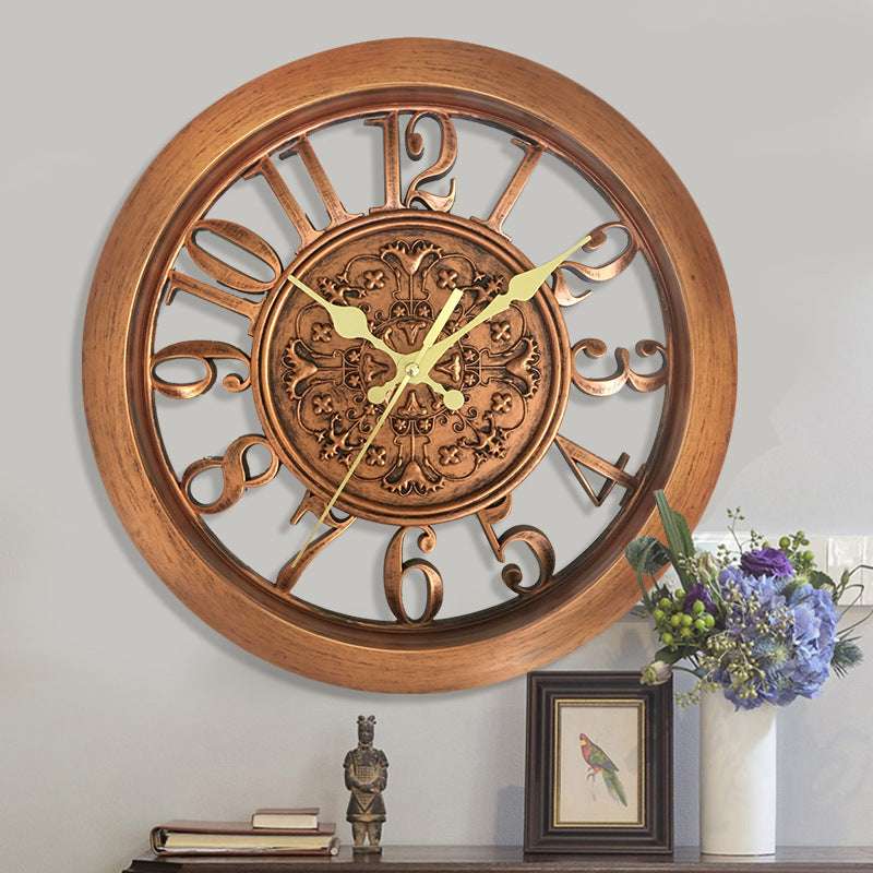 European Retro Wall Clock Home Round Clock 11 Inch Living Room Clock Creative Wall Clock Quartz Clock - Minihomy