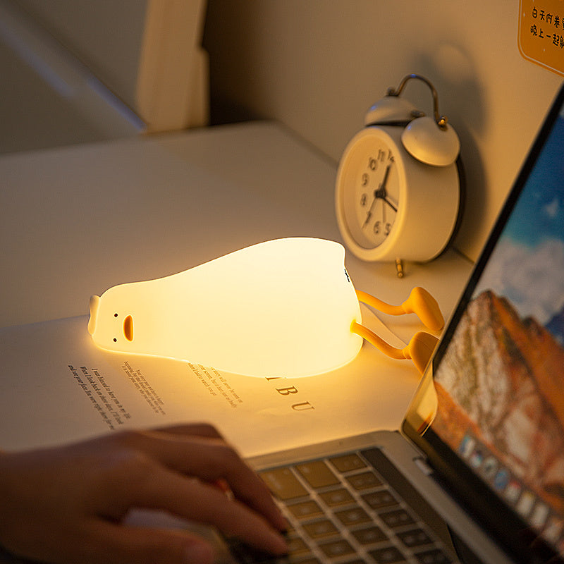 Lie Flat Duck Silicone Night Light - LED Children's Bedside Table Lamp with Pat Dimming and Rechargeable Battery - Minihomy