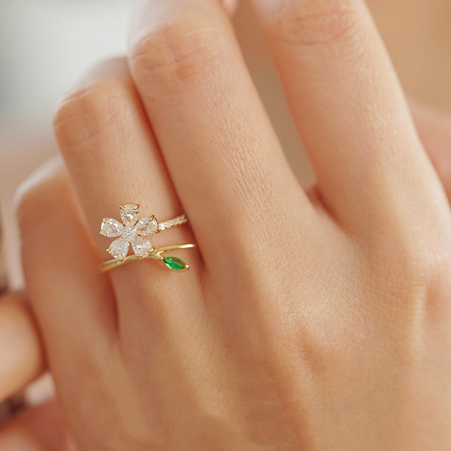 Can Rotate Crystal Cherry Blossom Ring - Minihomy