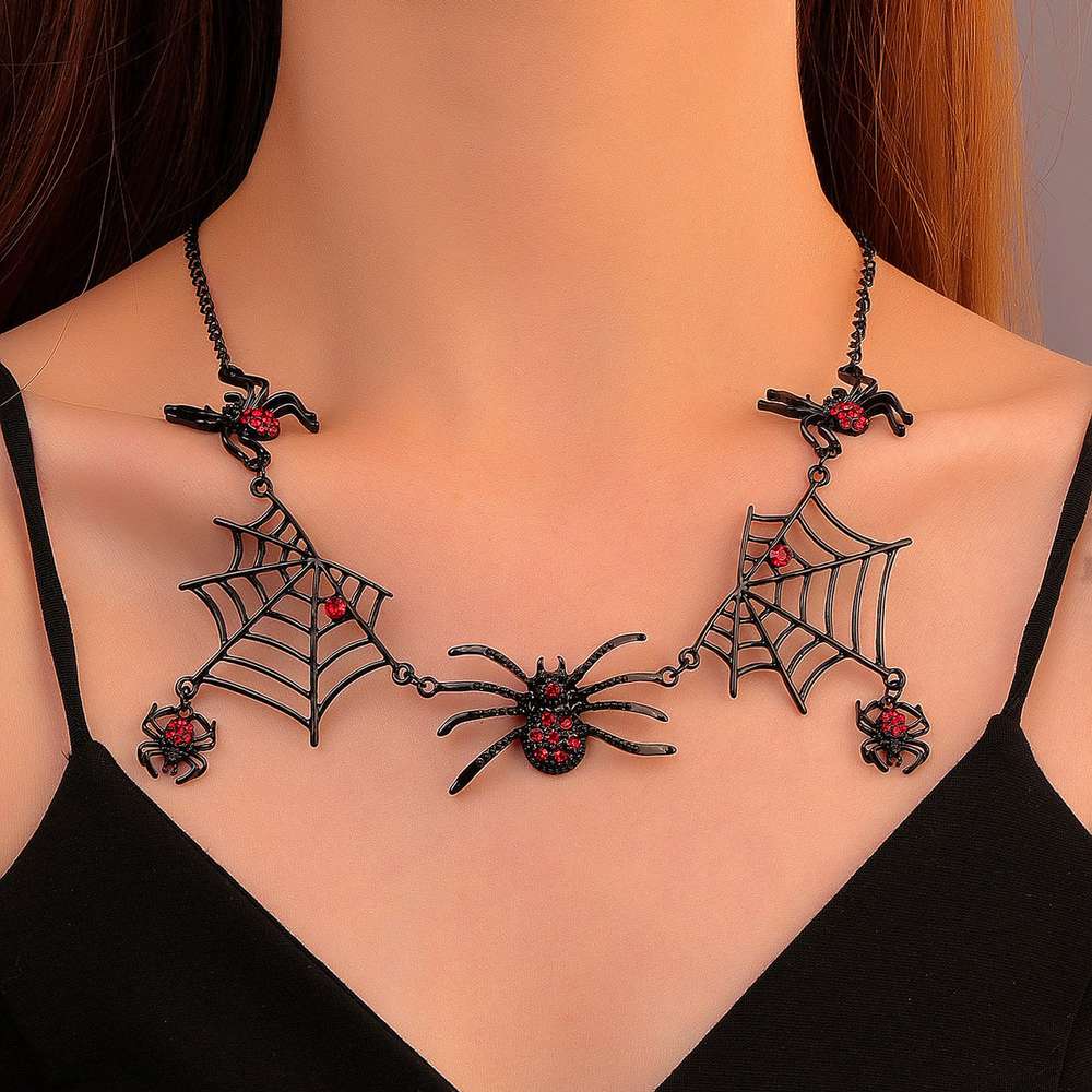 Halloween Spider Web Clavicle Necklace - Gothic Fashion Jewelry