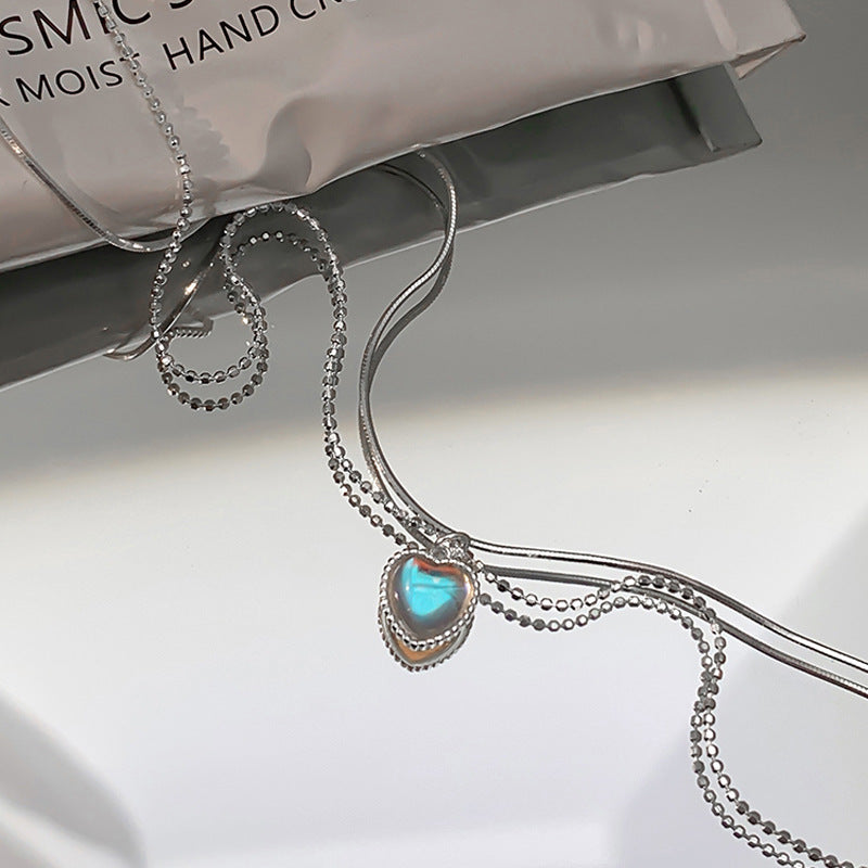 Gradient Gem Heart Shaped Clavicle Chain - Minihomy