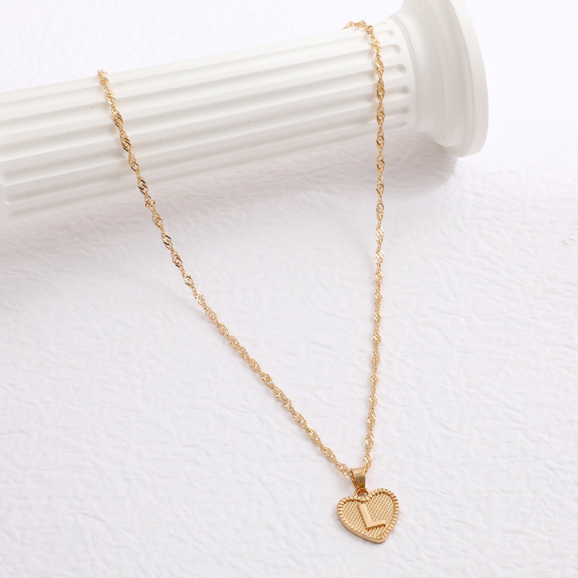 Creative Simple Women's Peach Heart Letter Necklace Love Pendant - Minihomy