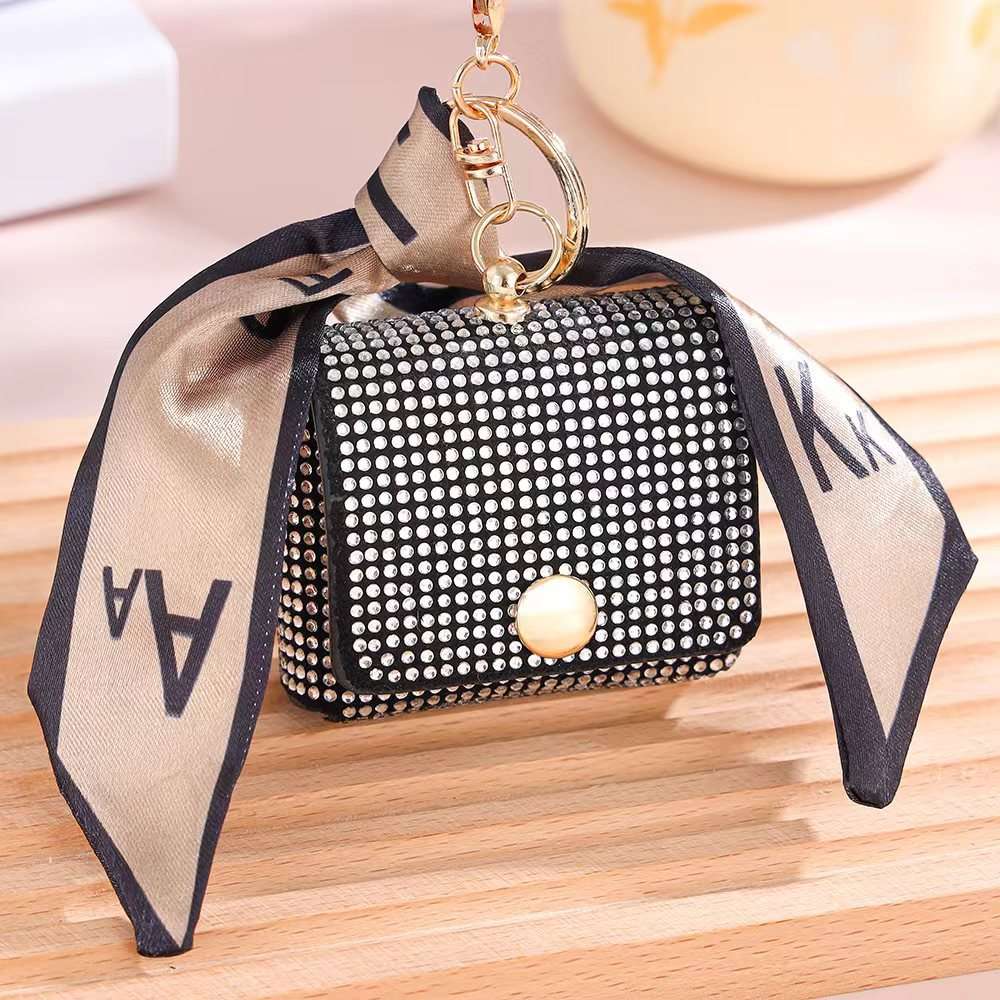 Coin Purse Diamond Mini Bag: Chic and Compact Accessory - Minihomy