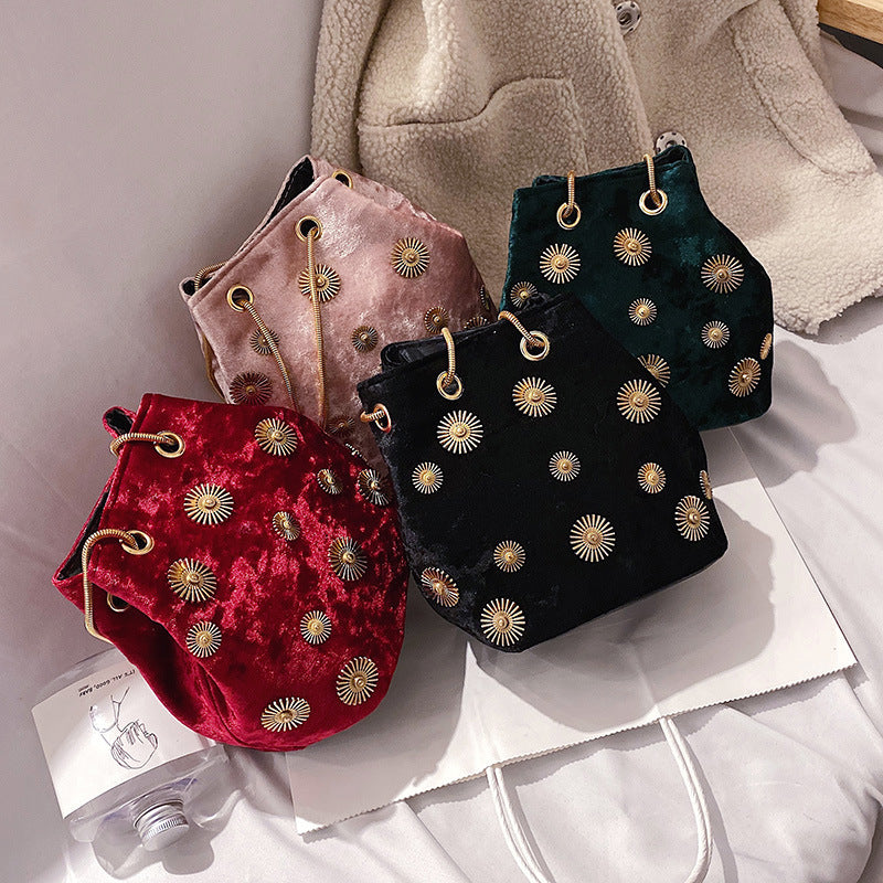 Women's Velvet Bucket Bag