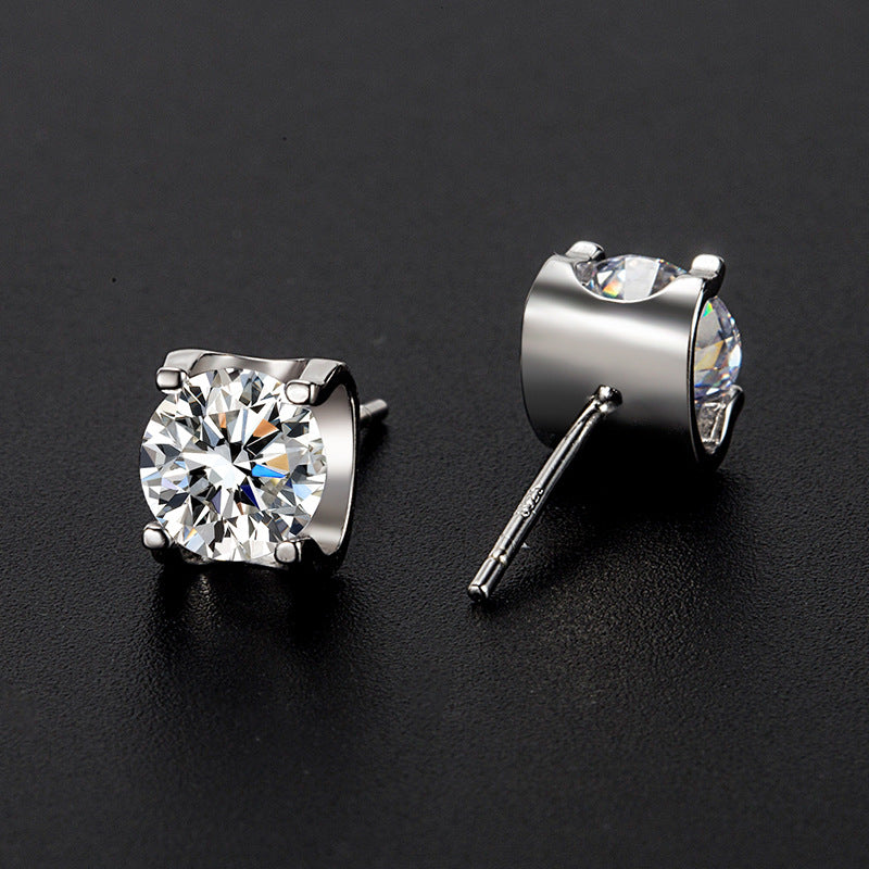 Sterling Gümüş İğne Moissanite İnek Başlı Küpe