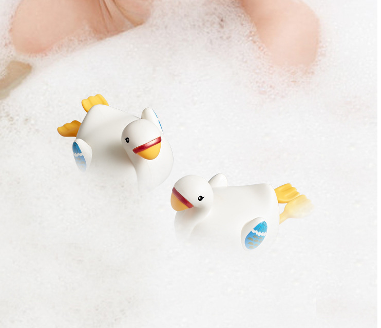 Baby Bath Toys Cute Cartoon Goose Dolphin Swimming Wind-up Clockwork Infant Children Water Toys Gifts Kids Showering Toys - Minihomy