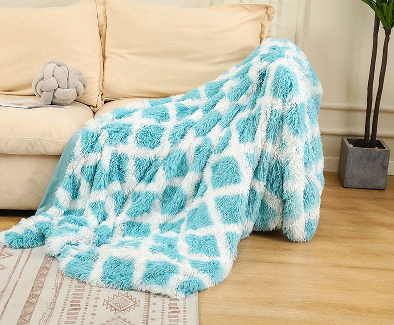 Cozy up in elegance with our Faux Fur Throw Blanket - Minihomy