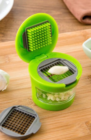 Multifunction Hand Garlic Juicer Garlic Crusher Grinder Slicer Cutter Chopper Vegetable Tools Kitchen Gadgets - Minihomy