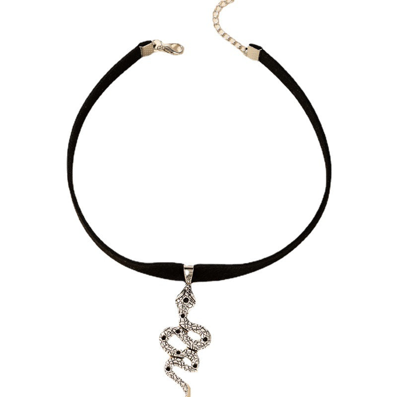 Snake Cobra Chokers Witchy Gothic Grunge Collar Velvet Necklace