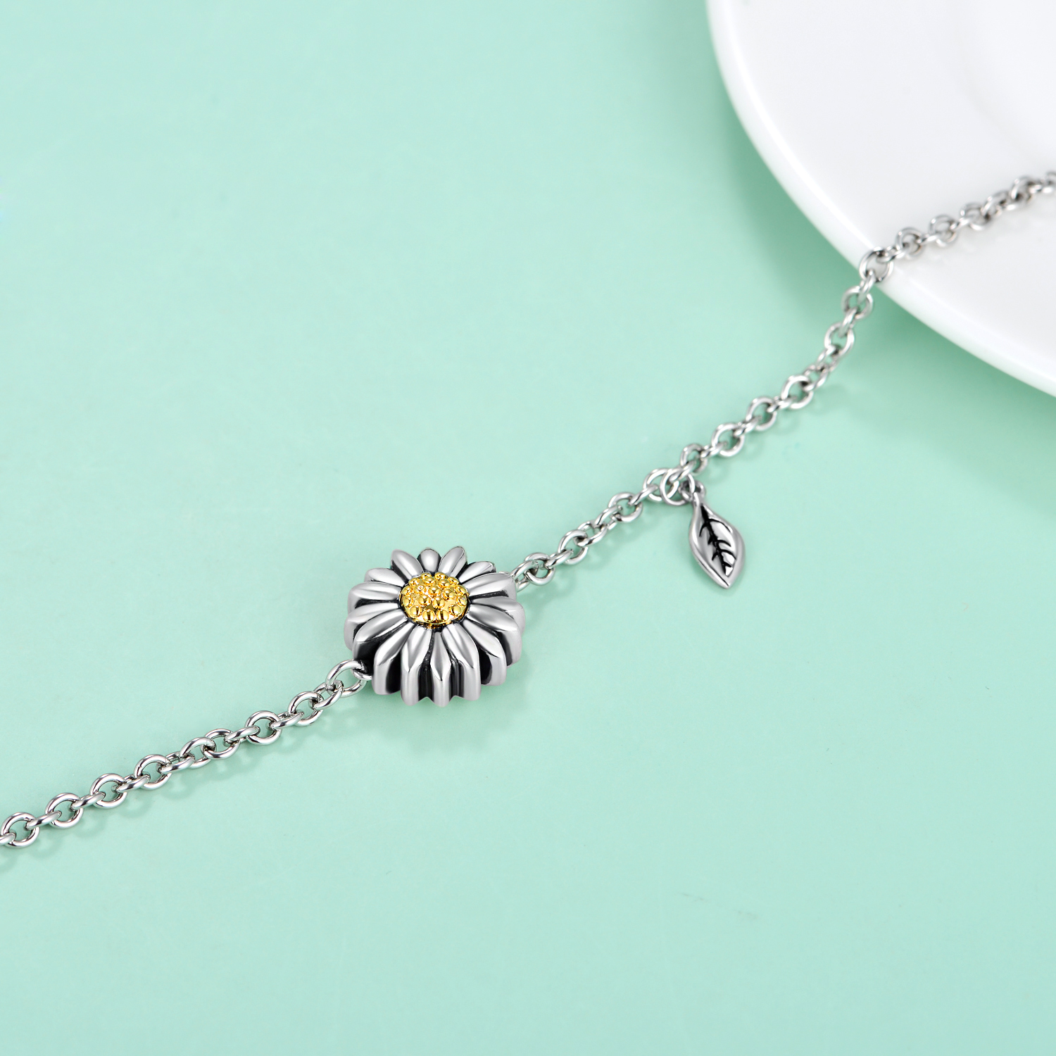 Sterling Silver Daisy Keepsake Ashes Memorial Urn Bracelet