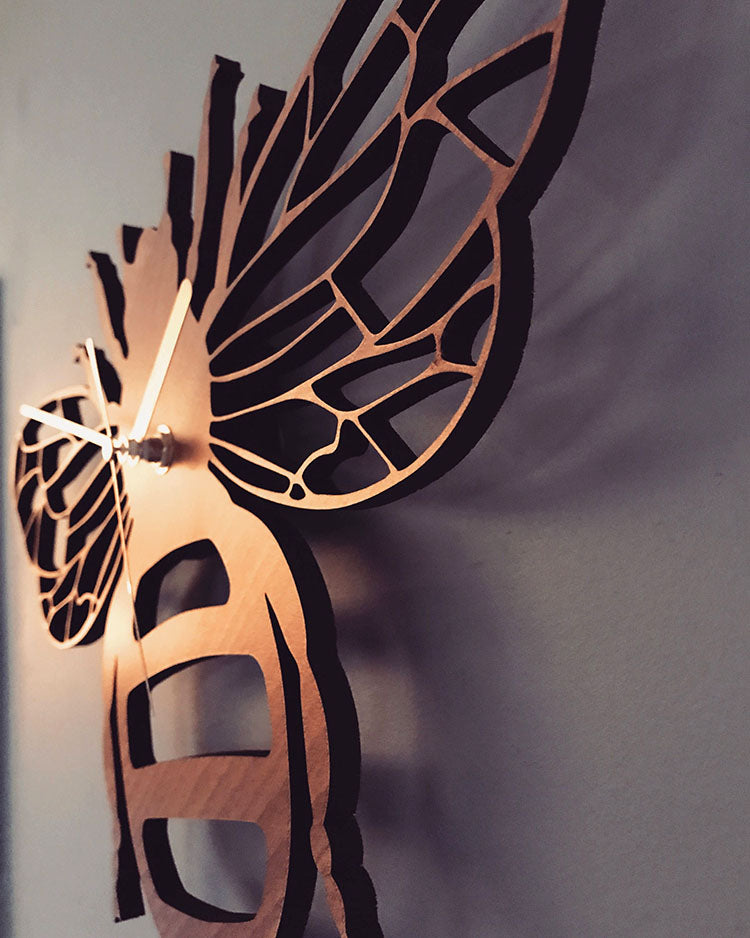 Creative bamboo and wood bee wall clock - Minihomy