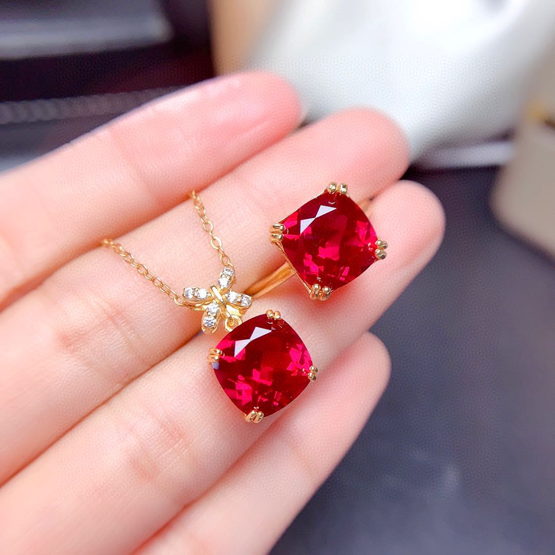 Fine Red Corundum Suit Female Ring Pendant - Minihomy